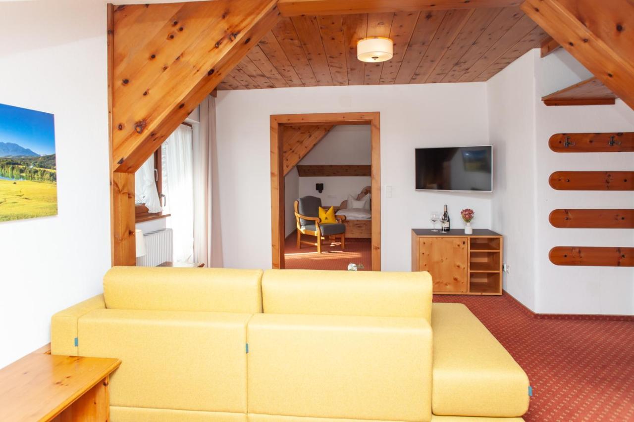 Gaestehaus Sonnenheim Mittenwald Exterior foto